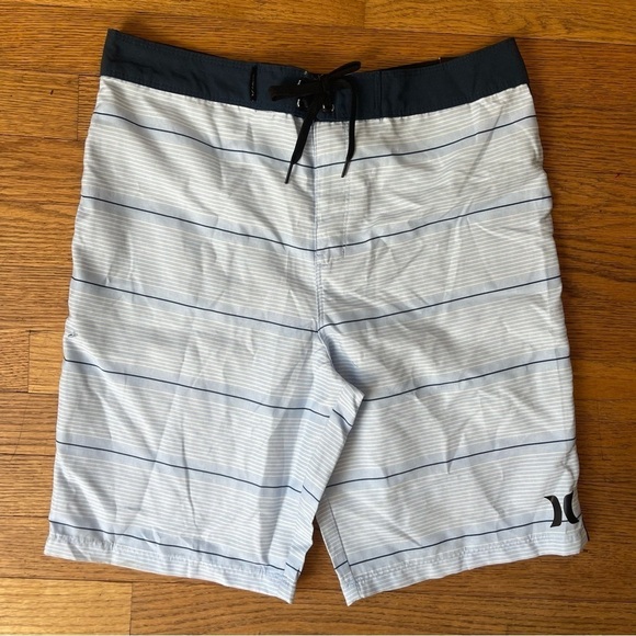 NEW Hurley Boys Board Shorts Psychic Blue Size 16 NWT - Picture 1 of 4
